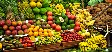 Fruit and vegetable market