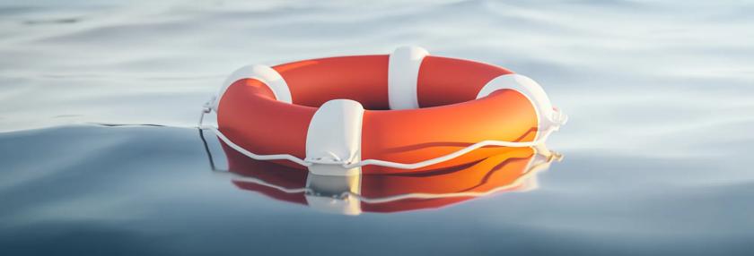 Round dingy in the water